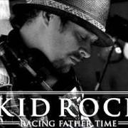 El texto musical THE MIDWEST FALL de KID ROCK también está presente en el álbum Racing father time (2010)