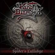 El texto musical SIX FEET UNDER de KING DIAMOND también está presente en el álbum The spider's lullaby (1995)