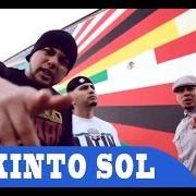 El texto musical EN MI LOWRIDER de KINTO SOL también está presente en el álbum Familia, fe y patria (2012)