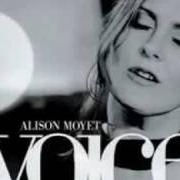 El texto musical DIDO'S LAMENT: WHEN I AM LAID IN EARTH de ALISON MOYET también está presente en el álbum Voice (2004)