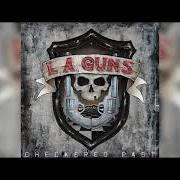 El texto musical IF ITS OVER NOW de L.A. GUNS también está presente en el álbum Checkered past (2021)