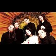 El texto musical DAYLIGHT DANCER de LACUNA COIL también está presente en el álbum Comalies (2002)